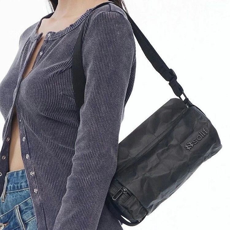 Cylindrical Bag Retro Niche Trendy Cool Shoulder Crossbody Bag 2026 New Sports Bag Unisex for Men and Women