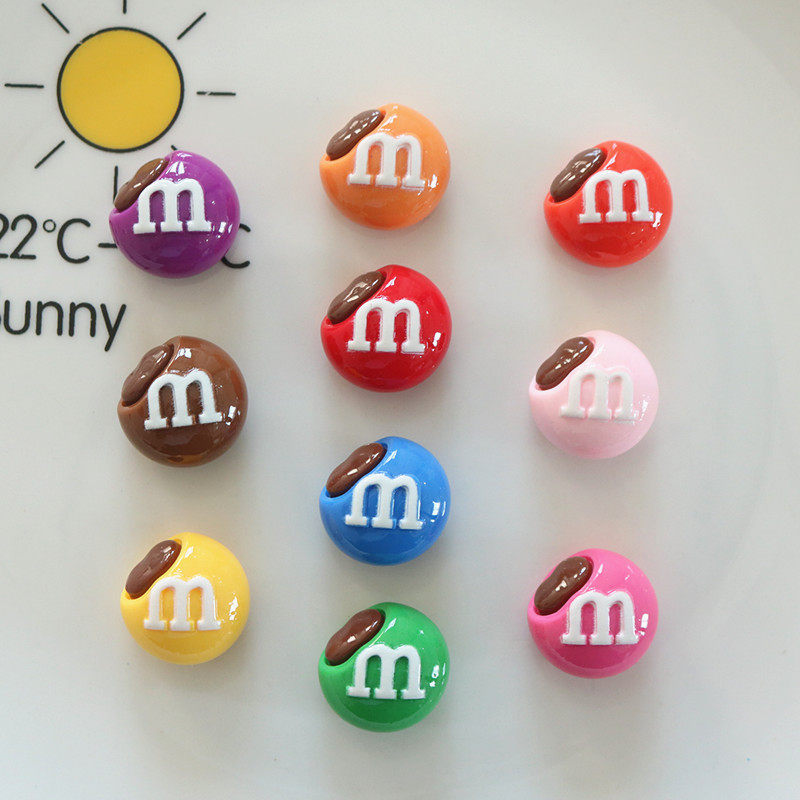 สติกเกอร์แก้วน้ำ 3 มิติ ลายการ์ตูนช็อกโกแลตหลากสี M&M สติกเกอร์ติดหน้าจอคอนโซลกลาง สติกเกอร์ติดรถยนต์ไฟฟ้า ทำจากเรซิน