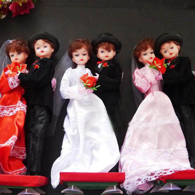 Wedding Celebration Items Couple Wedding Car Dolls Wedding House Arrangement Couple Paparazzi Wedding to va Props Decorations-Taobao