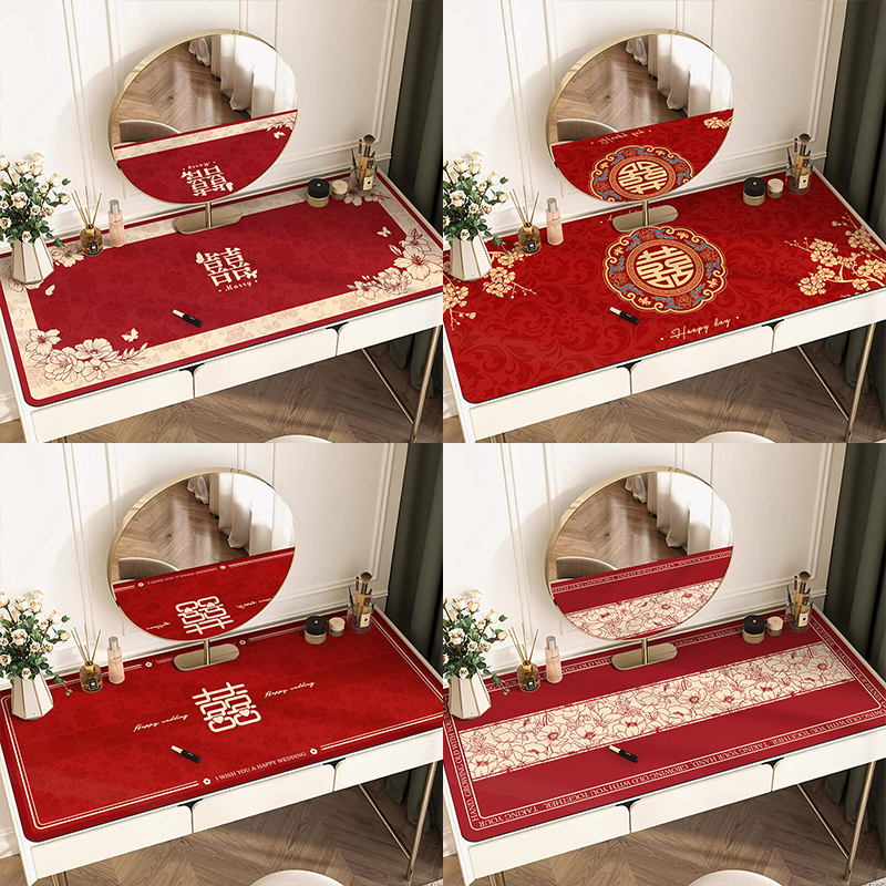 喜庆红字桌垫:婚房里的甜蜜点缀