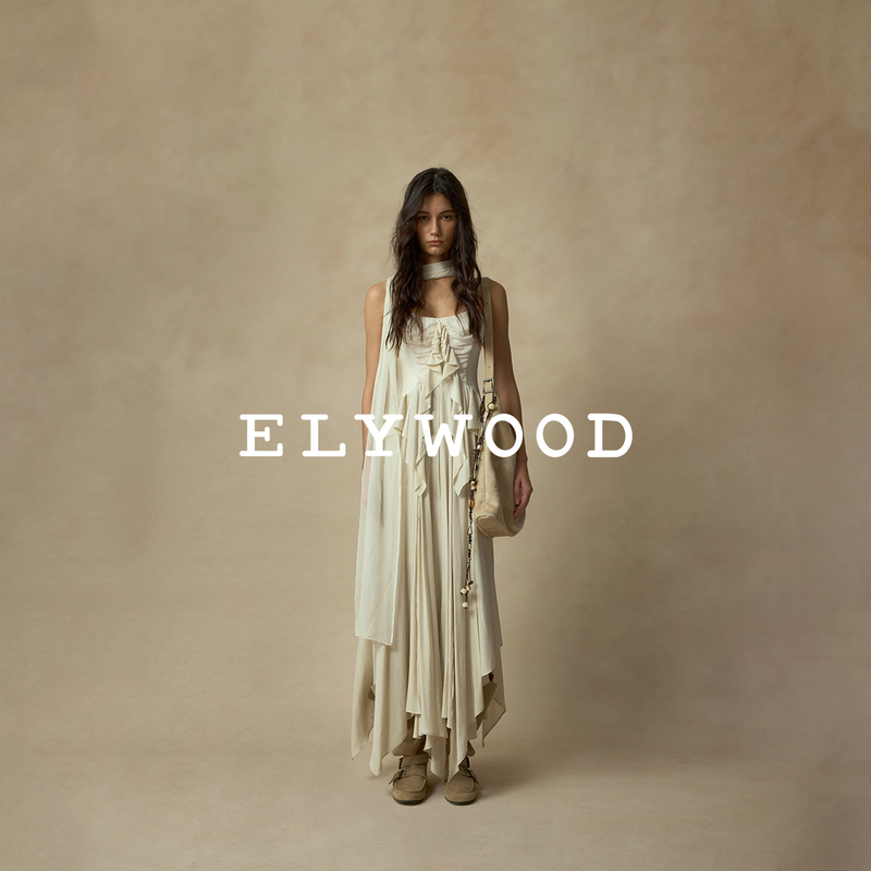 [Same Style as Dilraba] Elywood Ruffled Dress with Irregular Straps, Long Skirt with a Vintage Design