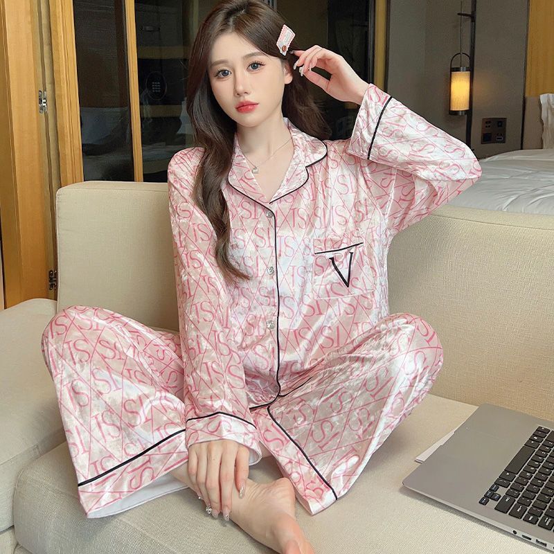 Gold Velvet Pajamas for Women, Spring and Autumn Style, High-End, Stylish, Feminine, Gold Velvet Pajamas with Lapel, Home Wear Two-Piece Set