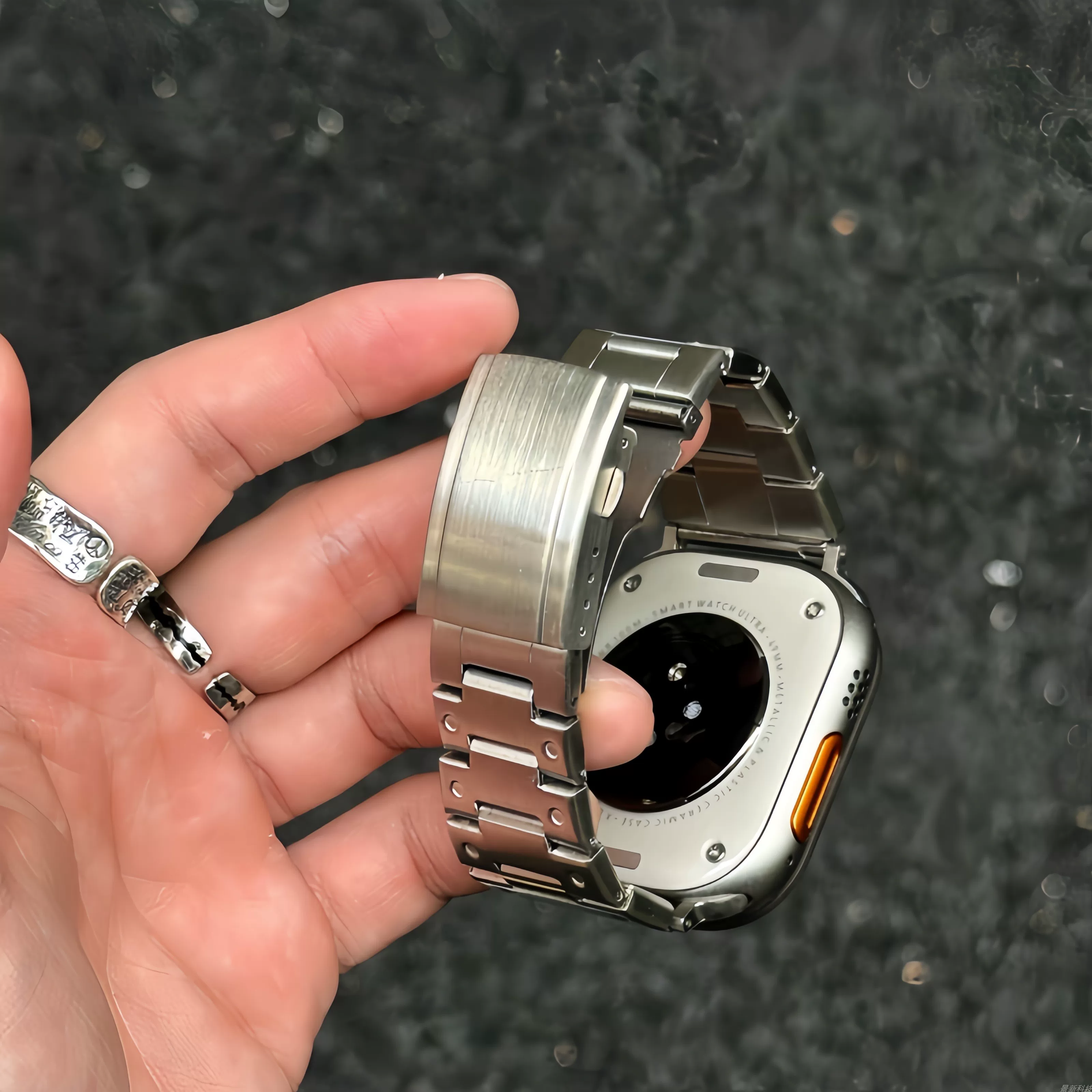 Ностальгию полка точечного края из нержавеющей стали подходящий для Apple WatchS11/S10/S9/S87Ultra3