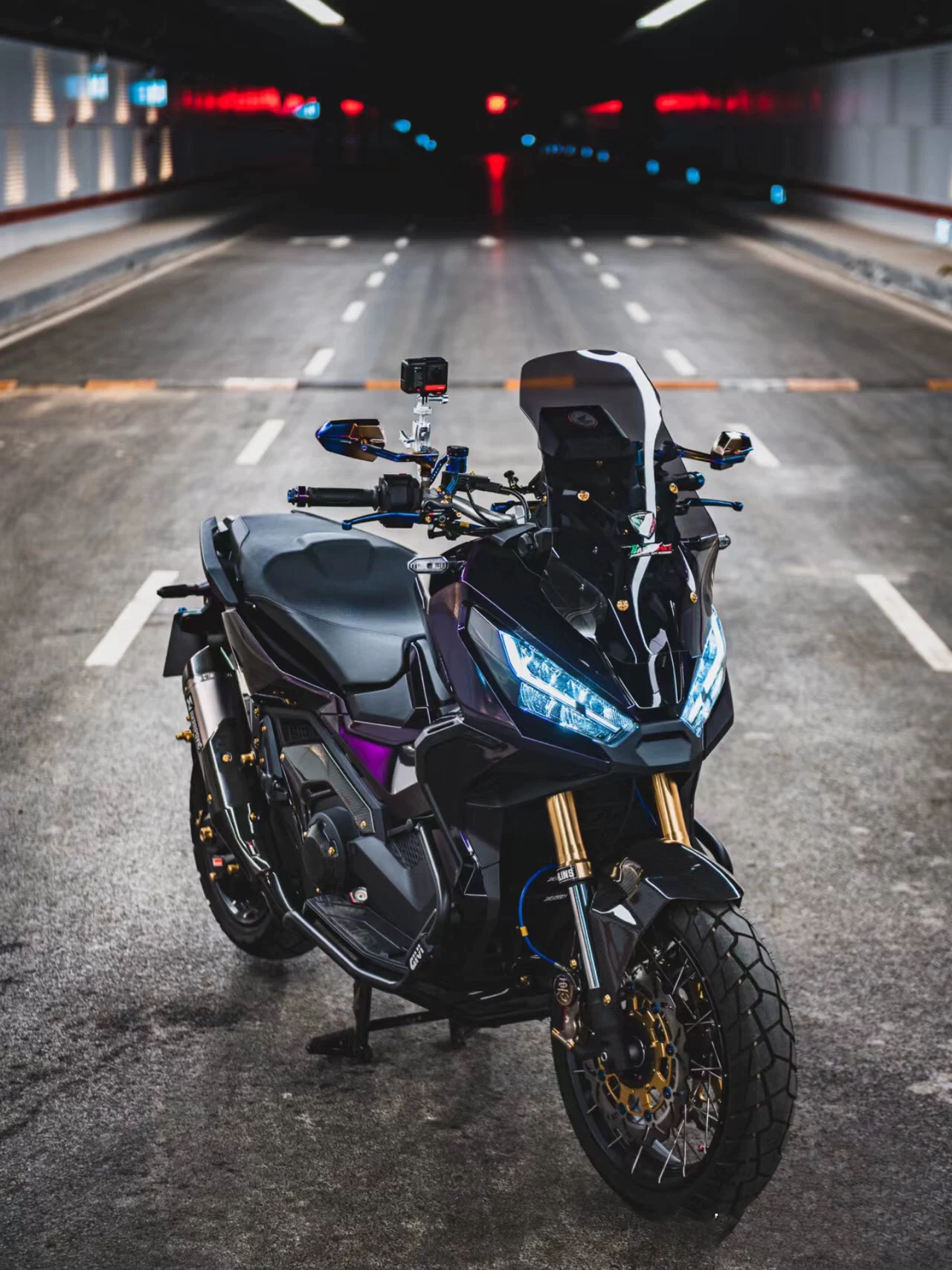 Импортированная Honda ADV750 Fosha 350 Guangyang Rowing Rowing BMW Barbaria Большой дисплей 250 voet Corporation Travel Motorcycle