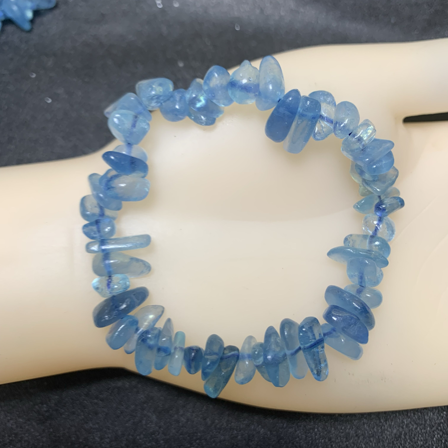 高品質の天然アクアマリンのトラベルブレスレット、アクアマリンの小石ブレスレット、アクアマリンの小石ブレスレット