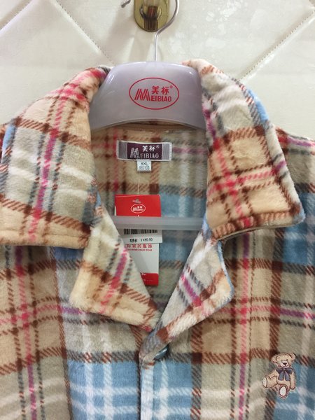 Giảm 40% khi mua dịch vụ gia đình tiêu chuẩn Mỹ đích thực mùa thu và mùa đông san hô lông cừu vài bộ đồ ngủ dày ấm 51497 61832 đồ đôi nam nữ
