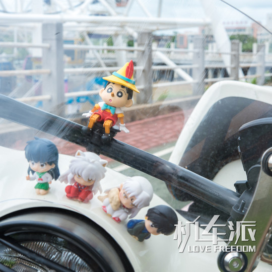 Мотоциклетный стиль, милая кукла Xiaoxin, мотоцикл, электрический велосипед, кронштейн для расширения руля, зеркало заднего вида, декоративные куклы, украшения