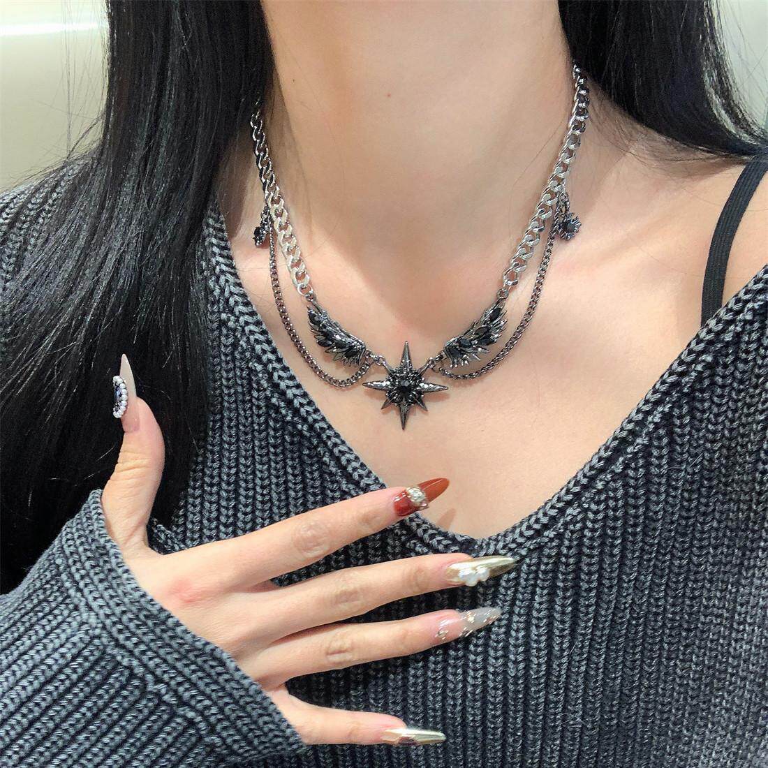 Dark-themed, star-studded, diamond-encrusted, hip-hop street style necklace for men and women; niche original design, high-end choker.