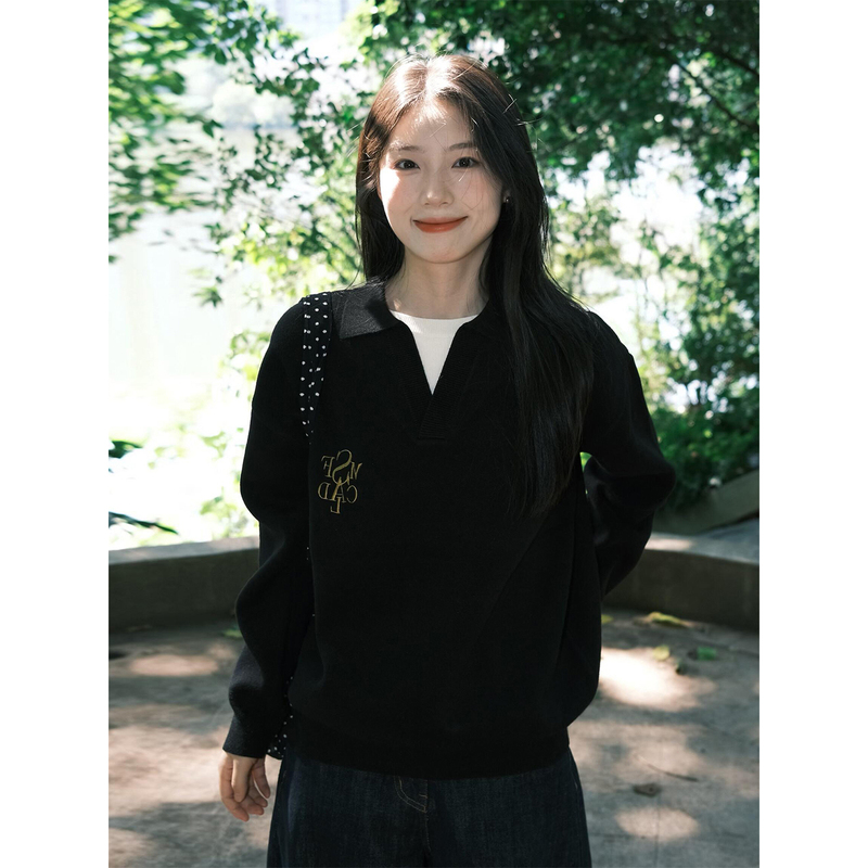 Black Fake Two-Piece V-Neck Sweatshirt for Women, Early Spring Outfit, Letter Embroidery, Polo Collar, Long-Sleeved Loose Lapel Top