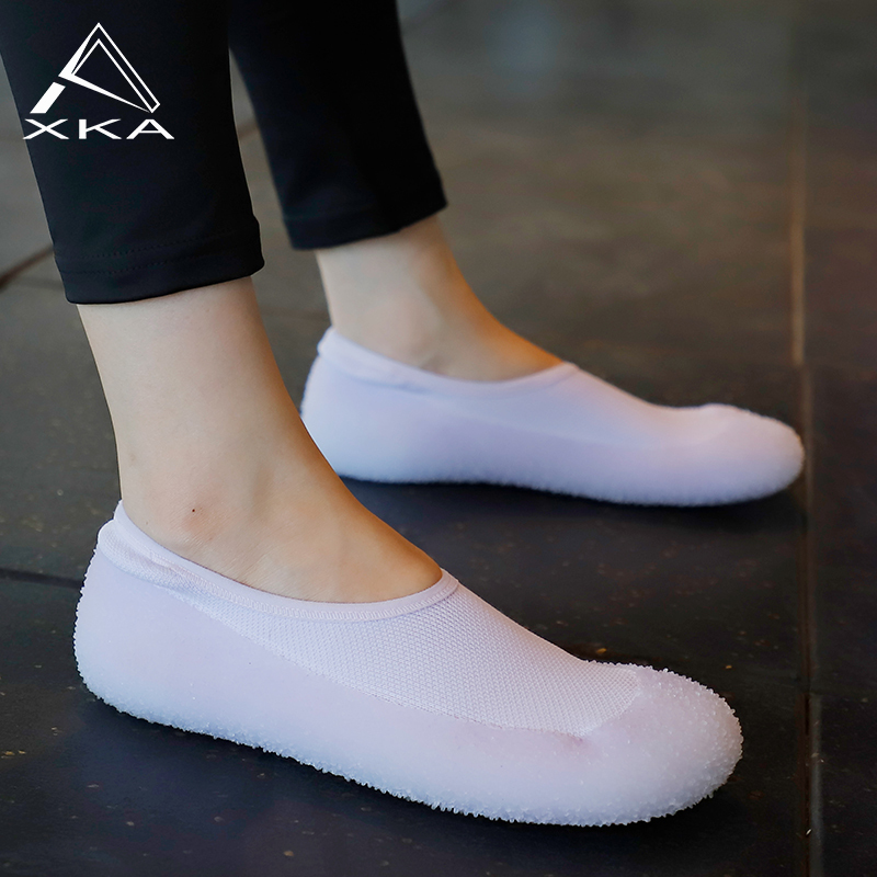 Xka Ultra-Lightweight Silent Indoor Fitness Shoes and Socks, Shock-Absorbing, Silent, Non-Slip, Soft-Soled Fitness Yoga Jump Rope Exercises