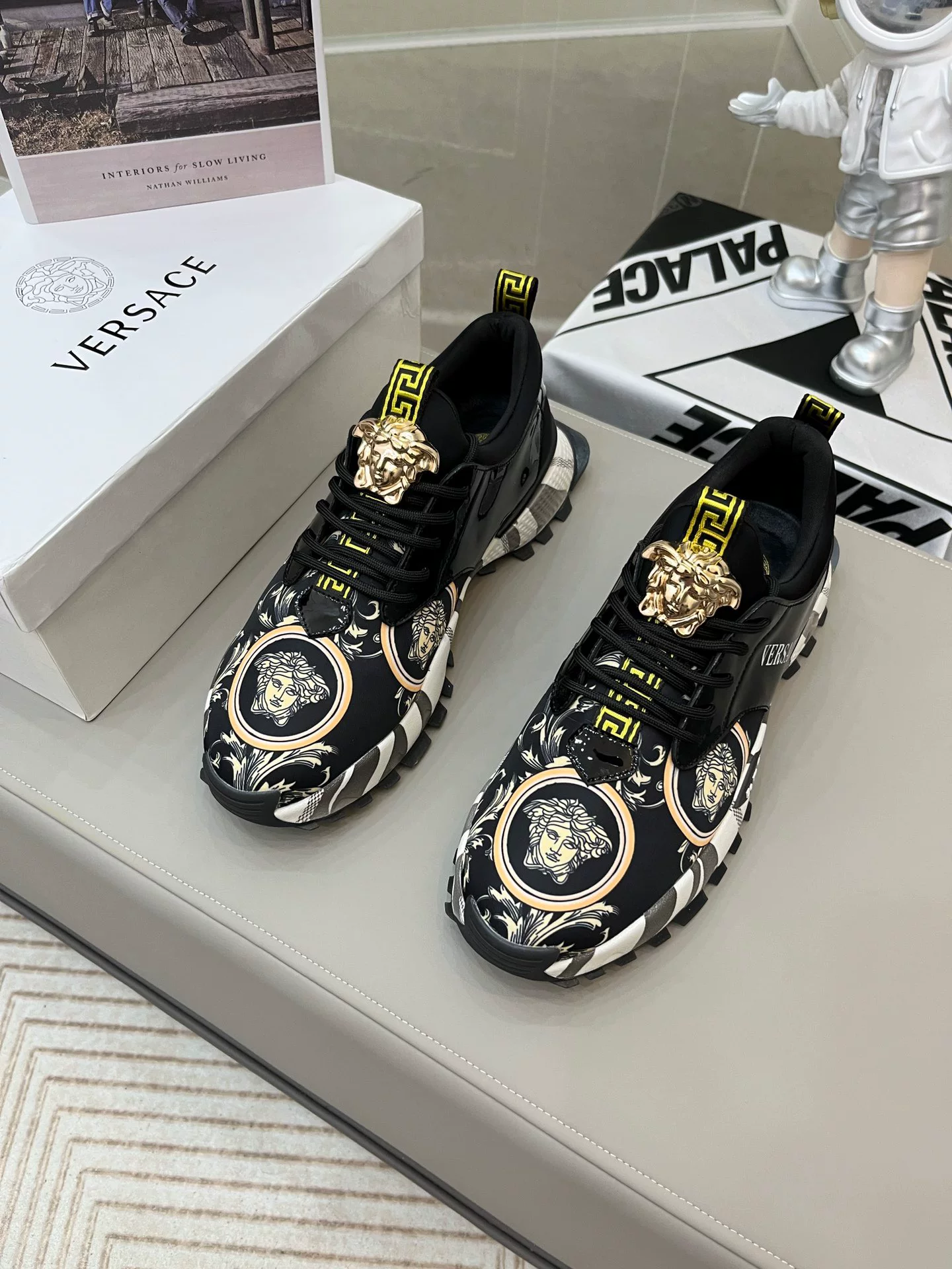 Новые ботинки Versace для повышения роста, мужские кроссовки повседневные, универсальные спортивные кроссовки dad shoes с толстой подошвой, белые