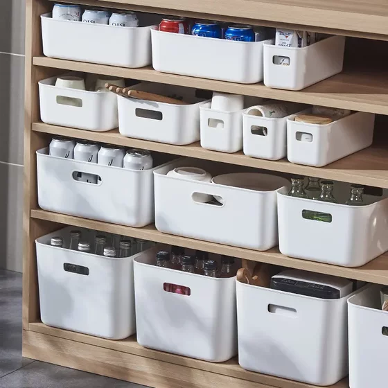 Wardrobe Storage Box, Small Size, for Snacks, Clothes, Miscellaneous Items, Household Kitchen Seasoning Plastic Storage Basket with Lid