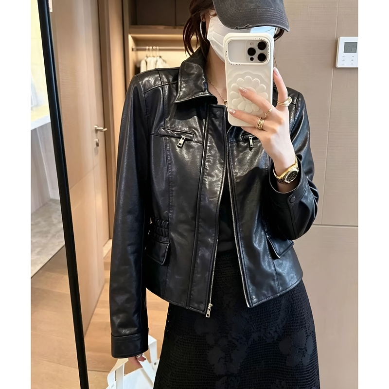 European Genuine Leather Jacket for Women, Stylish and Slim-Fit, 2026 Autumn New Oil-Waxed Sheepskin Biker Jacket Short Coat European Genuine Leather Jacket for Women, Stylish and Slim-Fit, 2026 Autumn New Oil-Waxed Sheepskin Biker Jacket Short Coat