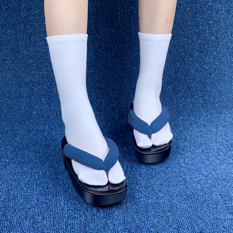 Genshin Impact Cosplay Clogs, Onmyoji Merchandise, Cosplay Shoes, Demon Slayer Role-Playing Japanese Slippers, Flip-Flops with Socks Included