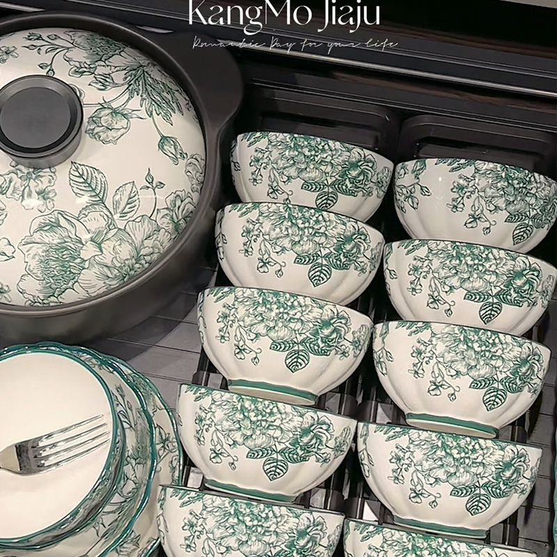 Jingdezhen Light Luxury Green Retro Bowl and Plate Household Set High-Temperature Underglaze Color Ceramic Tableware Bowl and Plate Complete Set