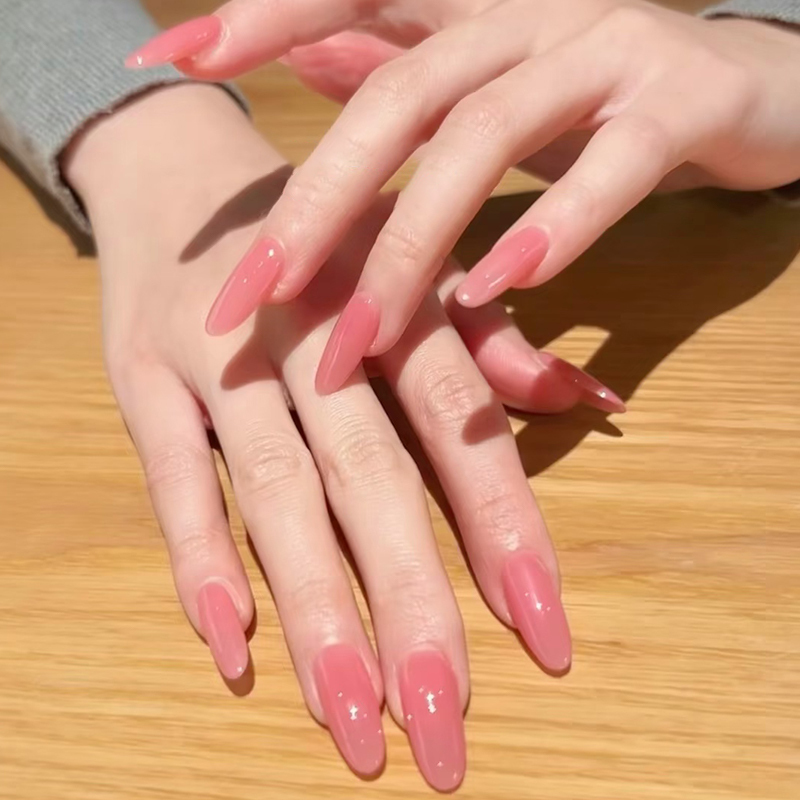 Pure Desire Style: Rina Enozaka's Peach Nude Color Handmade Wearable Nails, Spring Pink and Brightening Nail Art, Medium-Length Almond Nails