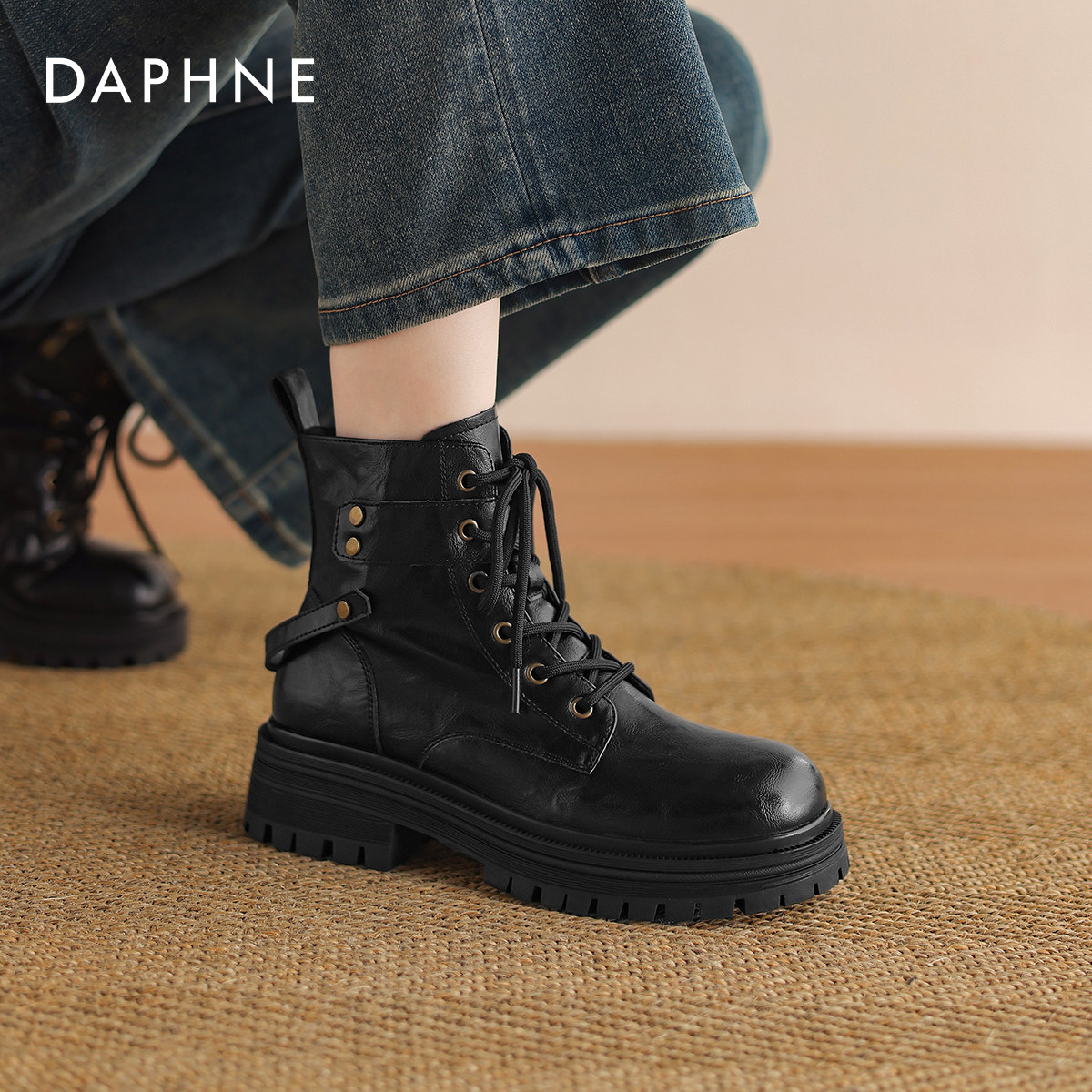 Женские ботинки Martin на толстой подошве Daphne; новинка 2025 года; сезон осень-зима; ботинки для мотоциклистов в британском стиле; черные полусапожки