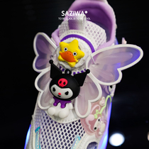 Childrens mesh girls roller skating shoes with bright lights bursting away student princess Kuromi pink skating waterproof