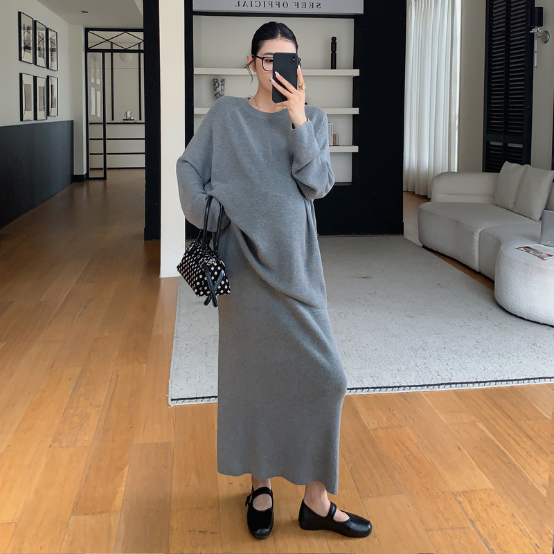 Lanshanyu Maternity Wear Autum 2026 New High-End Lazy Style Knitted Top Slimming Skirt Suit during Pregnancy Lanshanyu Maternity Wear Autum 2026 New High-End Lazy Style Knitted Top Slimming Skirt Suit during Pregnancy