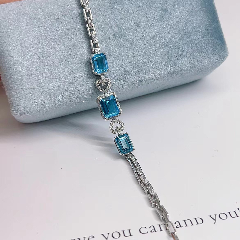 S925 Silver Bracelet with Natural Swiss Blue Topaz Stone