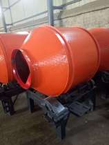 Xinjiang factory direct sales specializes in the production of drum mixers gasoline vibrating rulers flat mouth mixers polishing machines