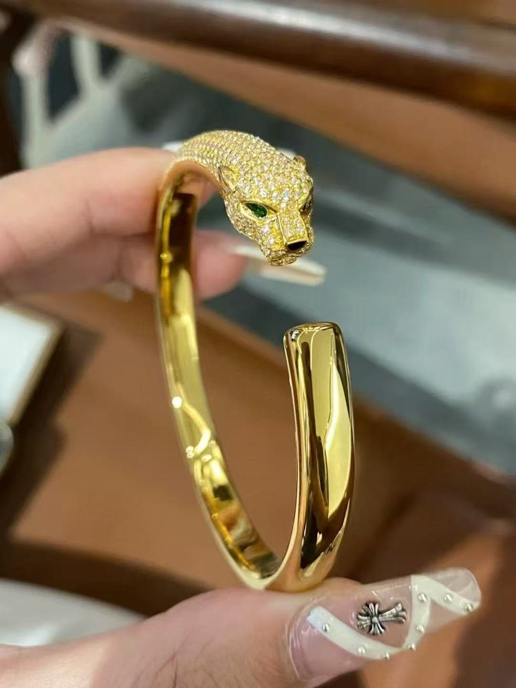 深圳水贝黄金工厂定制专用店的LOGO