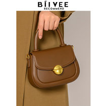 Belle BIIVEE Retro Saddle Bag Womens Autumn and Winter Crossbody Bag 2024 Niche Textured Handbag Versatile Fashion Single