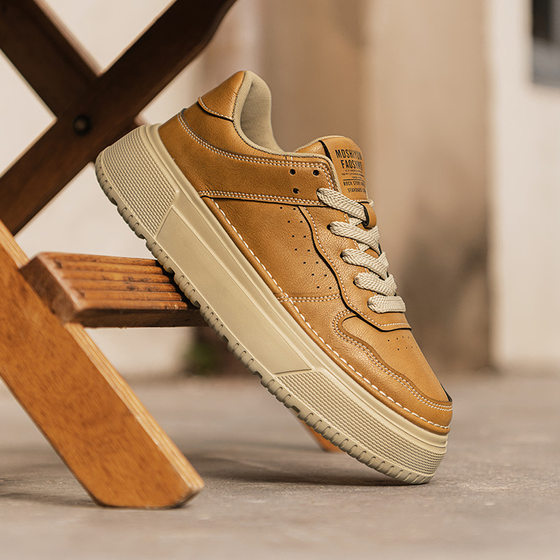 当潮马百搭休闲板鞋男靴子英伦风运动厚底机车2025新款秋冬男鞋