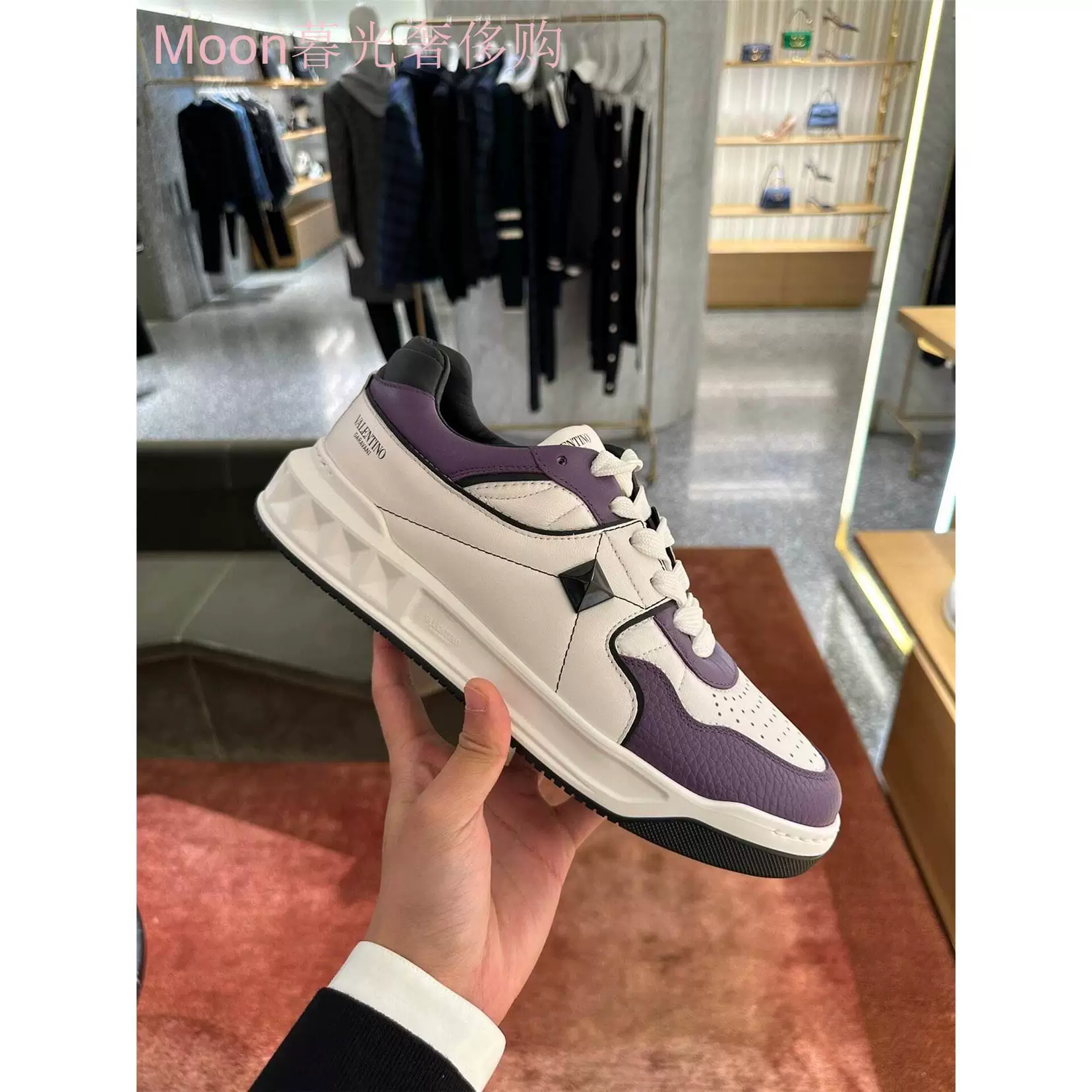 Подлинные сапоги Valentino/Bellennia One Stud мужские и женские кроссовки без шнурков низкие спортивные кроссовки с заклепками