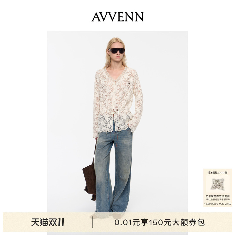[New Product] Avvenn Off-White Stereo Crochet Lace V-Neck Long Shirt Ak90802694