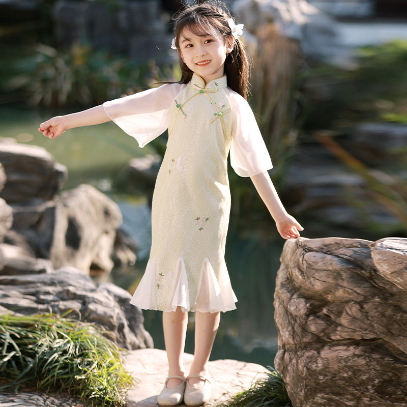 white christmas dresses Mandarin Collar Knee Length Cheongsam Floral Chinese Dress White / S main image 0