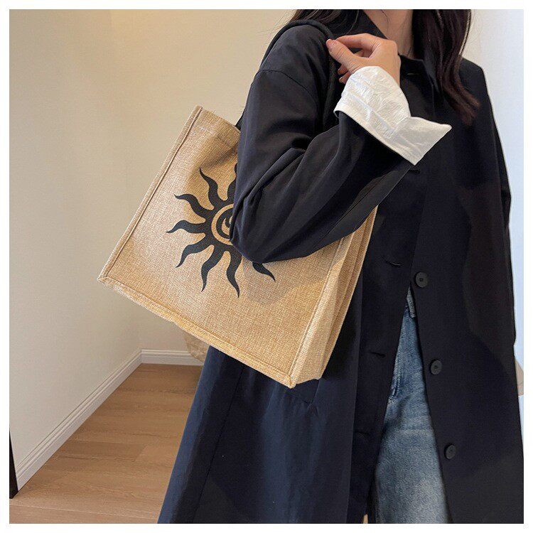 O1CN017s2sfJ1oPRHLev3Xl !!2216892315217