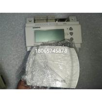 A complete set of controller and temperature probe. The controller is rwd62