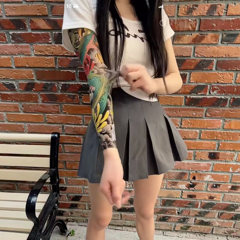Floral Arm Ice Sleeve Tattoo Tattoo Sleeve Ultra-Thin Seamless Realistic Tattoo Sleeve for Men and Women Sun Protection Outdoor Cycling Driving Summer Uv Protection