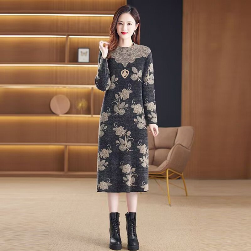 Maxmurny Half-High Collar Winter Thickeneded Cashmere Long-Sleeved Sweater Dress Mid-Length Outer Wear National Style Knitted Dress
