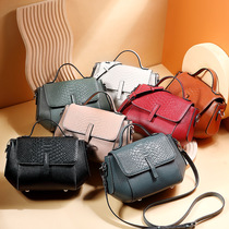 Hot 2024 new genuine leather womens bag summer shoulder crossbody handbag crocodile pattern cowhide small square bag