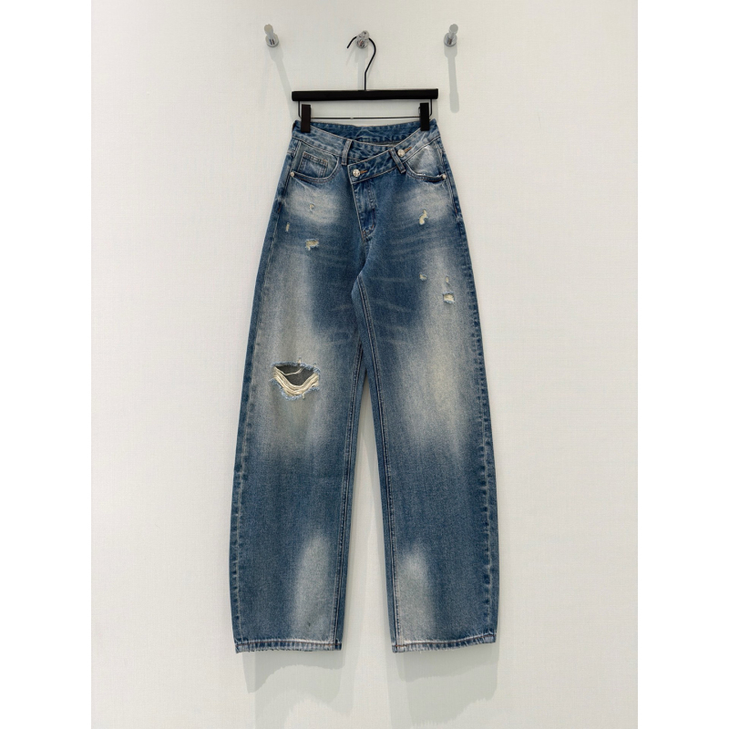 Numiu Retro Distressed Ripped Jeans for Women 2026 Spring and Summer New Fashion Trendy High-Waisted Loose Scimitar Pants
