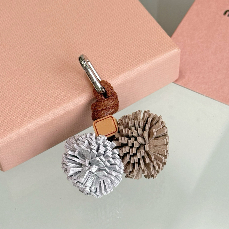 New DIY Keychain Bag Pendant Doll for Girls, Bag Accessory, Birthday Gift, Car Keychain with a High-End Feel