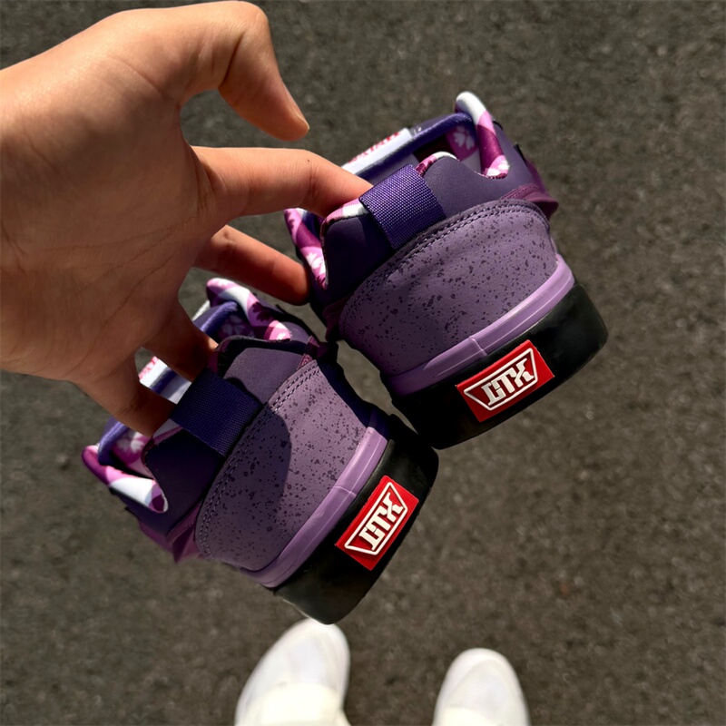 Visecoo Concepts Co-Branded Men's and Women's Low-Top Casual Sneakers, Purple Lobster Chunky Sneakers, Lightning Shoes Visecoo Concepts Co-Branded Men's and Women's Low-Top Casual Sneakers, Purple Lobster Chunky Sneakers, Lightning Shoes