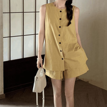 Retro Yellow Suit Womens 2024 Summer Temperament Beautiful Sleeveless Vest Top Age-Reducing Casual Shorts Two-piece Set