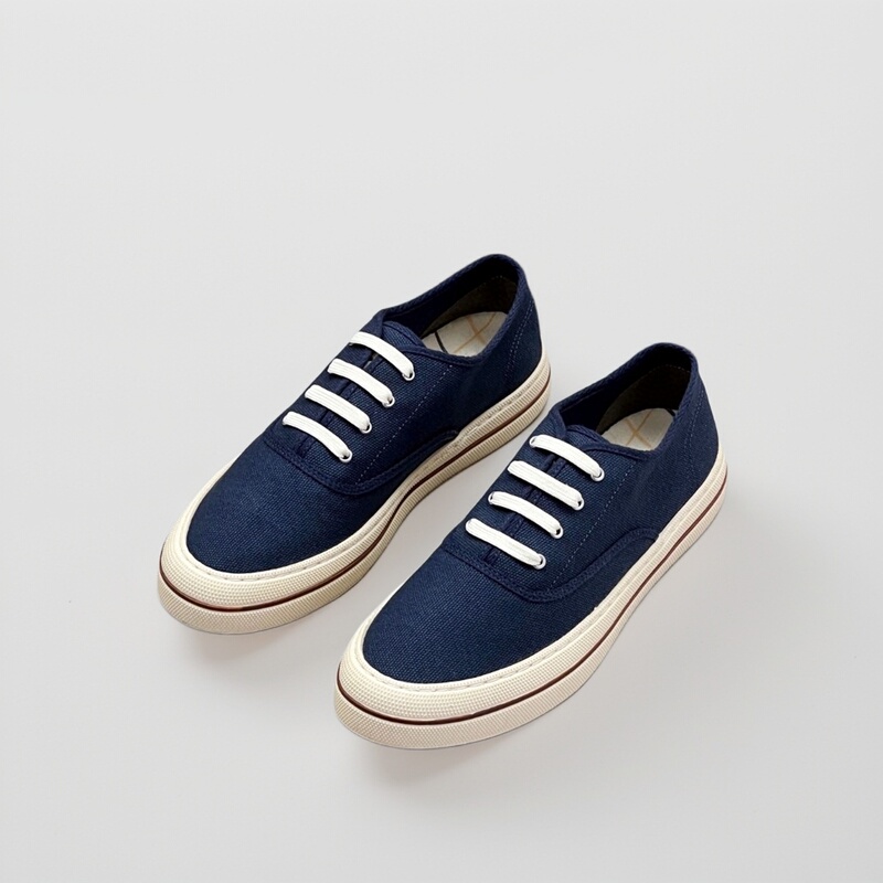 Spring and Summer Lp Old Money Style Low-Top Canvas Shoes for Women, Retro Slip-On Lace-Up Casual Sneakers, Sports Shoes Spring and Summer Lp Old Money Style Low-Top Canvas Shoes for Women, Retro Slip-On Lace-Up Casual Sneakers, Sports Shoes