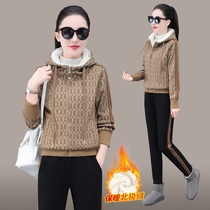 Plus winter velvet thickened sports suit for women fashionable and stylish womens colorful hooded sweatshirt casual running two-piece set