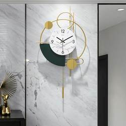 Creative internet celebrity restaurant decoration clock fashion light luxury wall clock living room home high-end atmospheric clock wall hanging