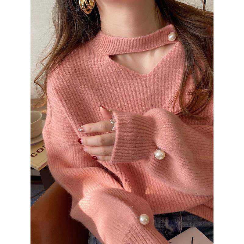 Gentle wind pearl hanging neck soft glutinous sweater women's autumn winter 2023 new lazy thickened design feel knit undershirt-Taobao