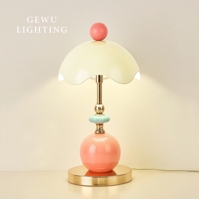 Gewu Italian Designer French Eggshell Table Lamp Bedroom High-End Light Luxury Bedside Wedding Atmosphere Lamp Gift Gewu Italian Designer French Eggshell Table Lamp Bedroom High-End Light Luxury Bedside Wedding Atmosphere Lamp Gift