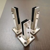 304 stainless steel swimming pool clip without punching base tempered glass fixed clip railing column stair accessories