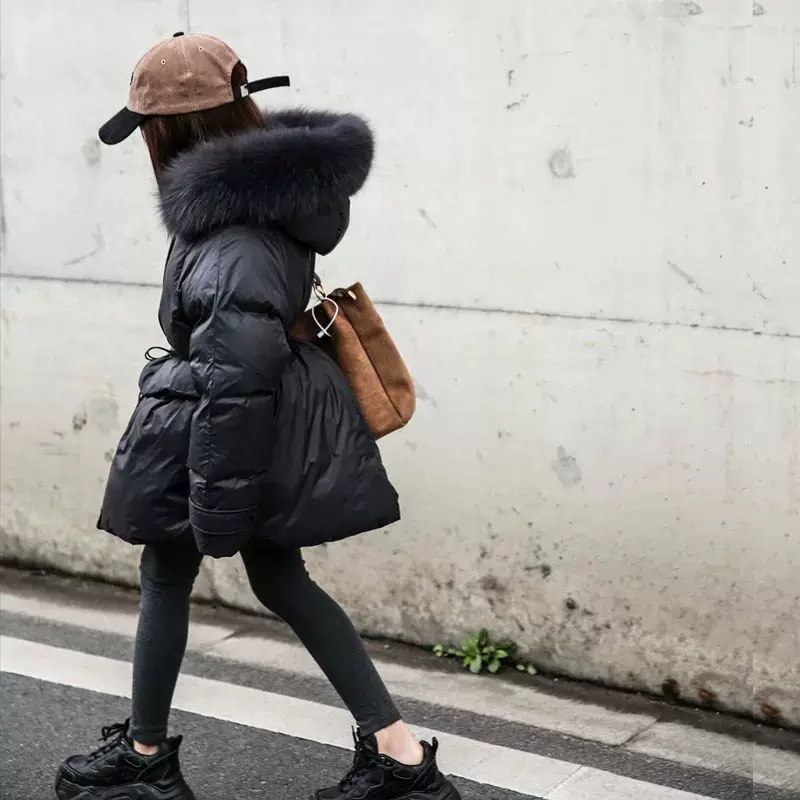 Зимнее новое детское пальто из искусственного меха лисы, Slim coat? Wait translation: original: "Winter New Girls Download Real Fox Fox Fur Children Slim Coat". This is awkward. We should produce Russian translation preserving meaning: