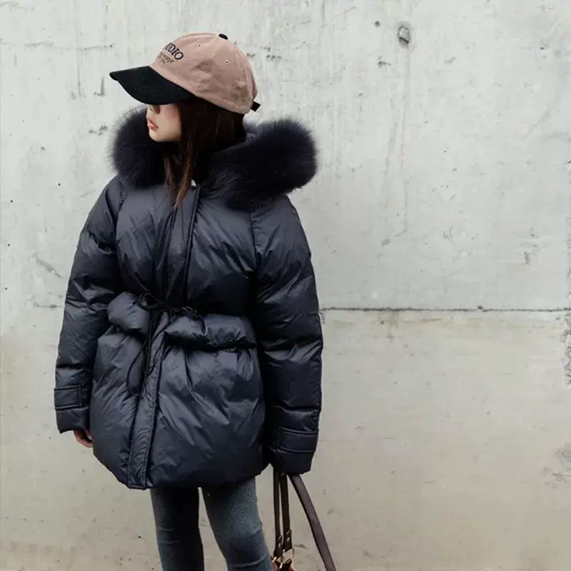 Зимнее новое детское пальто из искусственного меха лисы, Slim coat? Wait translation: original: "Winter New Girls Download Real Fox Fox Fur Children Slim Coat". This is awkward. We should produce Russian translation preserving meaning: