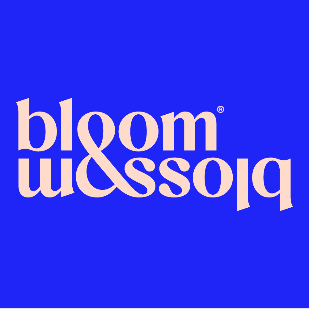 BLOOMANDBLOSSOM海外旗舰店的LOGO