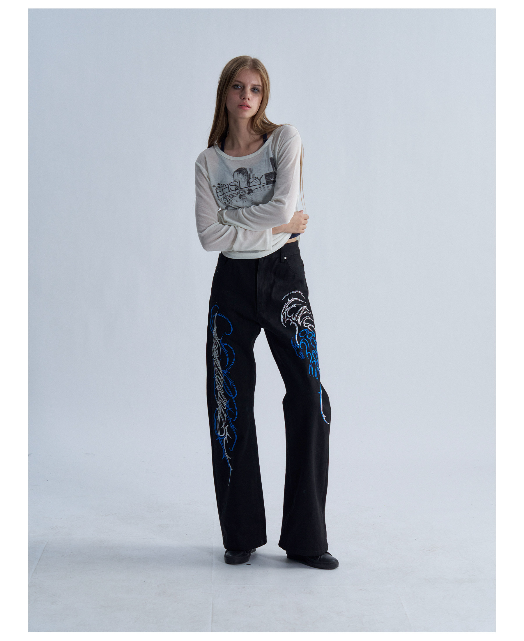 PAIKI Ice Blue Thorn Embroidered 13oz Straight-Leg Jeans